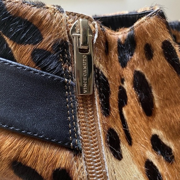 Vince Camuto Lexcia Size 7 Cow Fur Pointed Toe Leopard Stiletto 3.5” Heel Boots - Picture 4 of 11